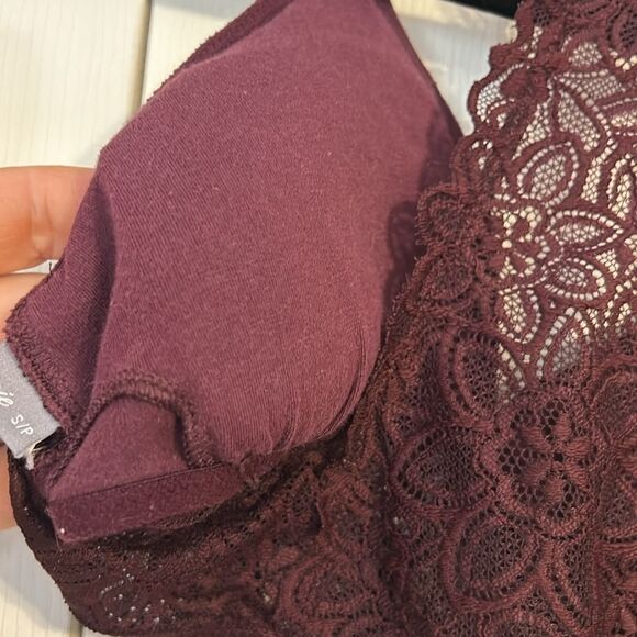 AERIE Size Small Maroon Wine Bralette Adjustable Halter Straps Padded Removable - Picture 5 of 7